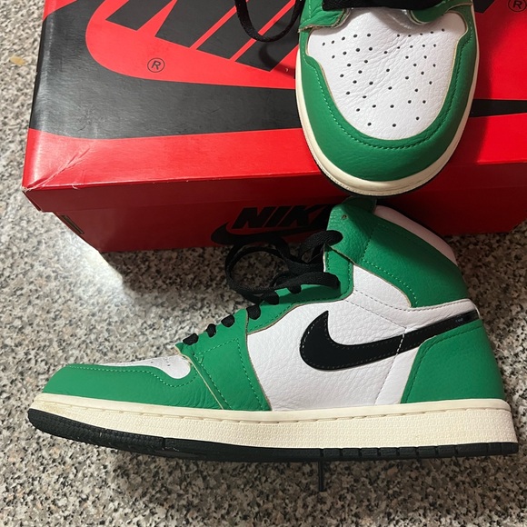 Jordan 1 retro high lucky green - Picture 6 of 10